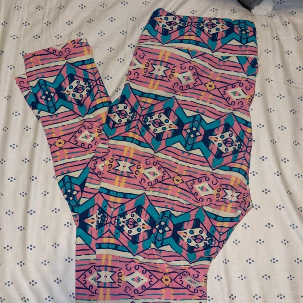 💞 Comfy & bright- Tall & Curvy patterned pink & teal